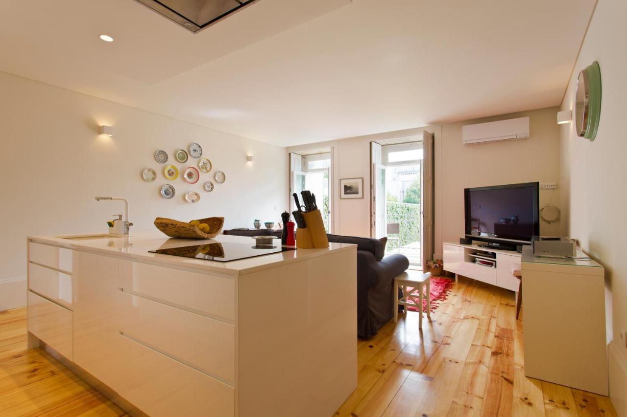 Boutique Rentals- Hidden Garden Porto'S Downtown Bagian luar foto
